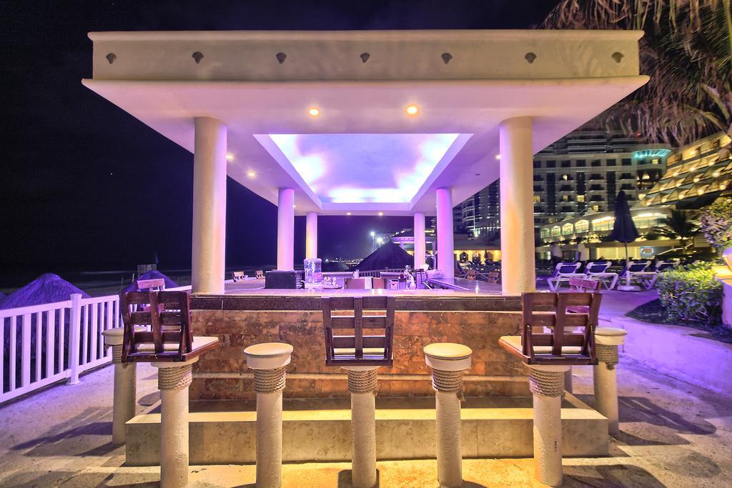 Golden Parnassus Resort & Spa (Adults Only) Cancun Ngoại thất bức ảnh