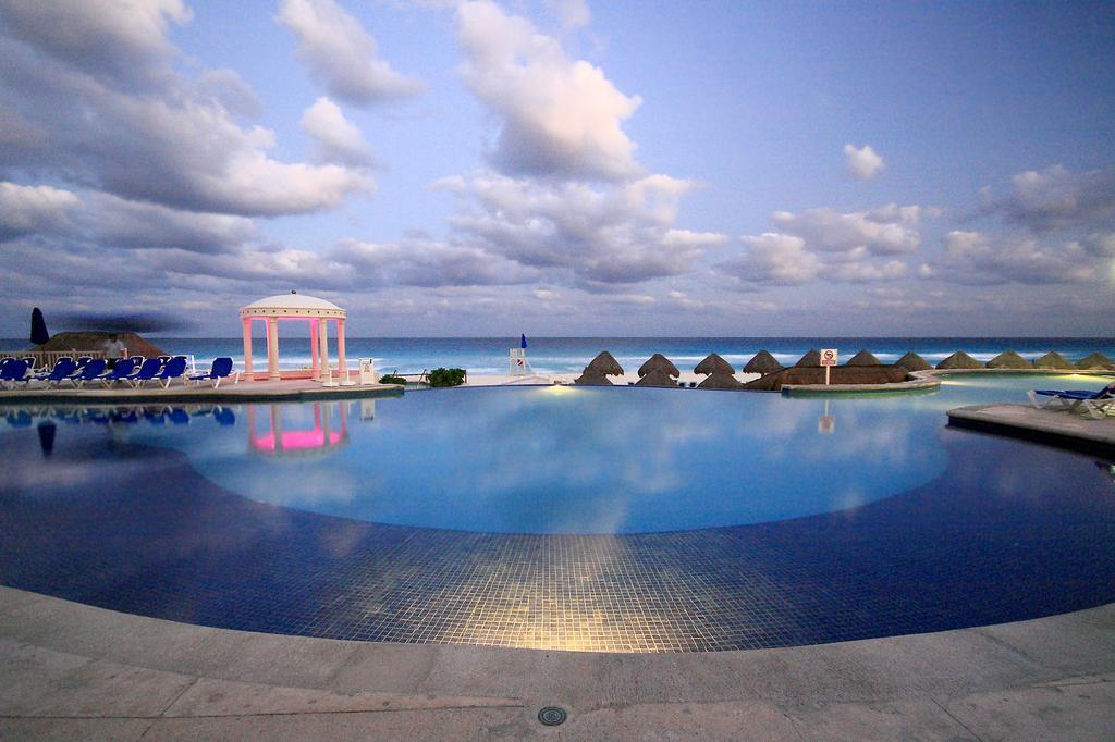 Golden Parnassus Resort & Spa (Adults Only) Cancun Ngoại thất bức ảnh